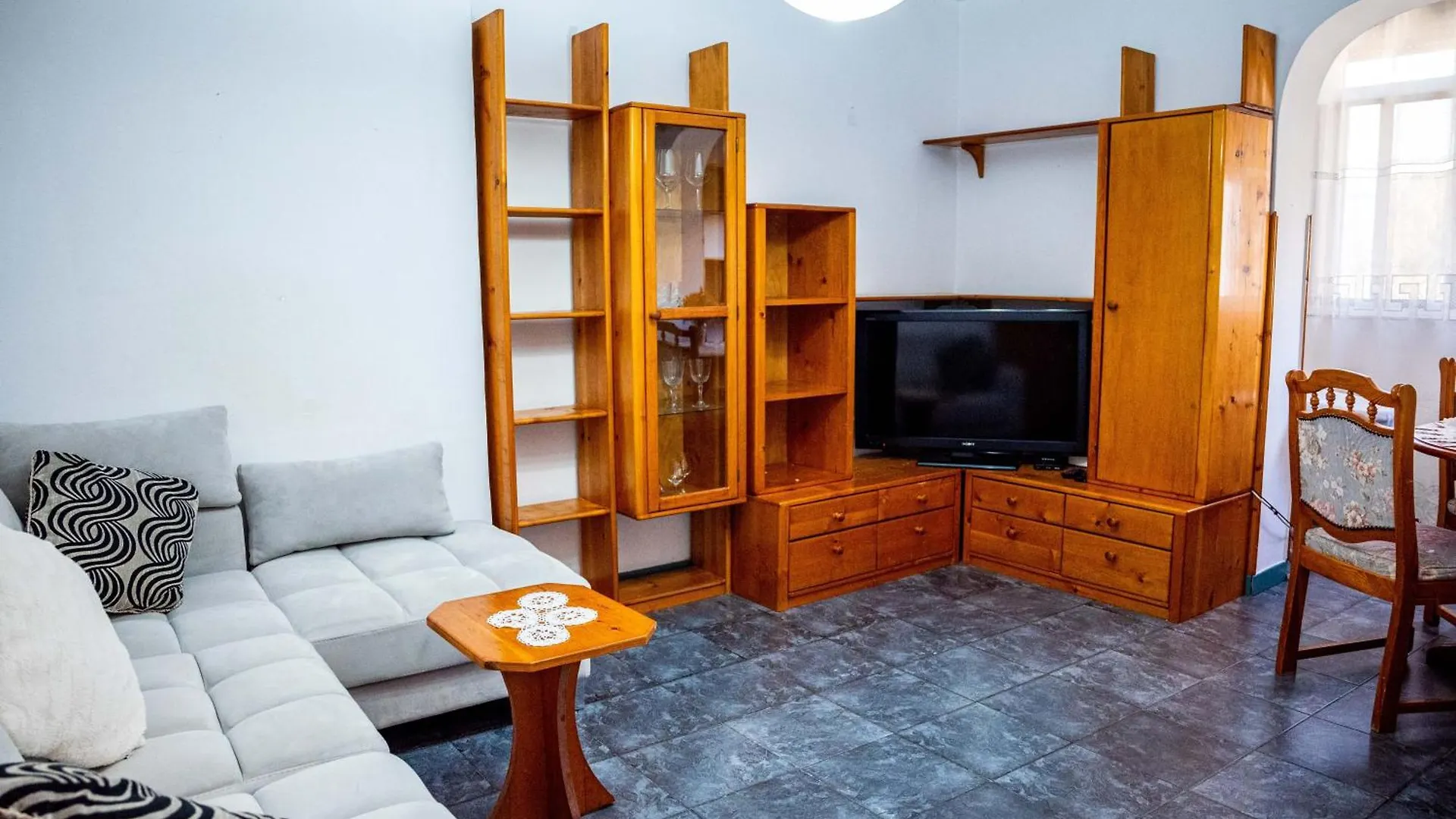 Old Bazaar Apartments Tirana 0*,